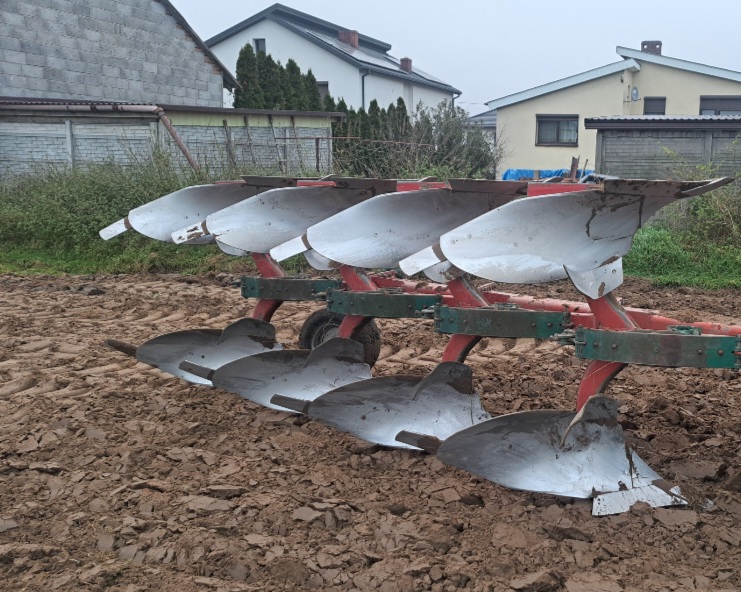 Pług kverneland