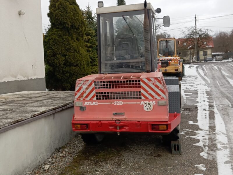 Atlas AR 52 ładowarka przegubowa