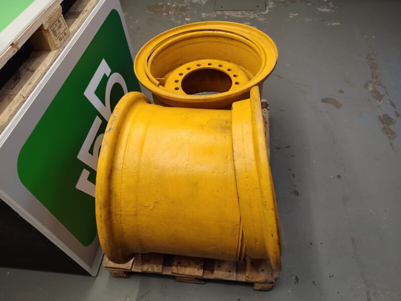 Felga R24 29405198 Volvo L 90