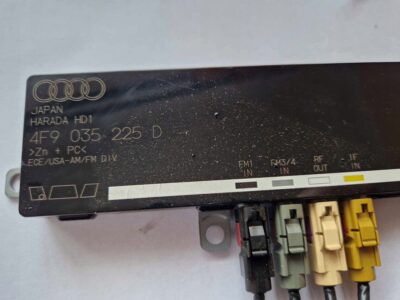 AUDI A6 C6 WZMACNIACZ ANTENOWY 4F9035225D