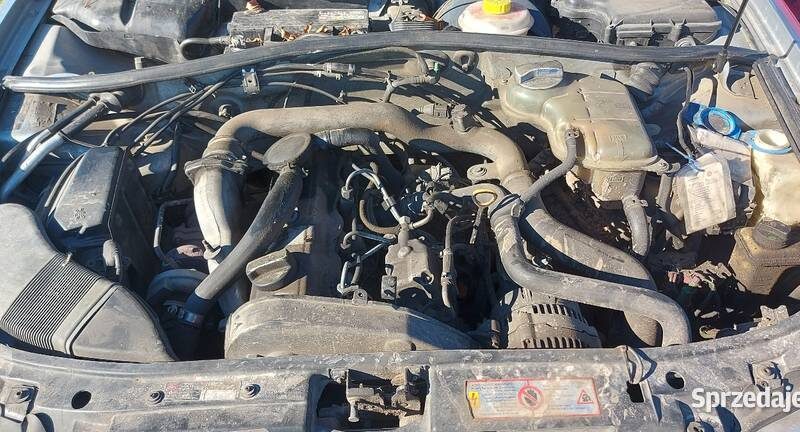 Części A4 B5 98r 1.9 TDI AHU DHL silnik maska szyba sanki