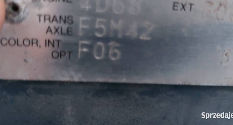 Części Mitsubishi Galant VIII 2.0 TD F06 drzwi maska lampa