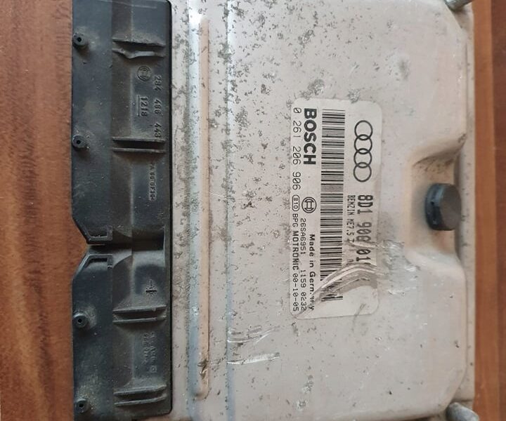 KOMPUTER ECU AUDI A3 1.8 8D1906018B 0261206906