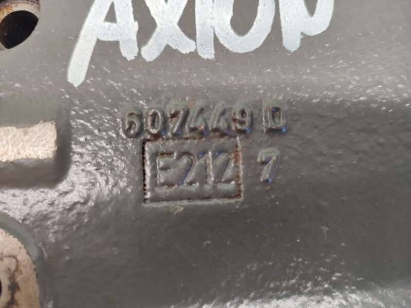 Blok zaworowy hamulca 607449D CLAAS ARION