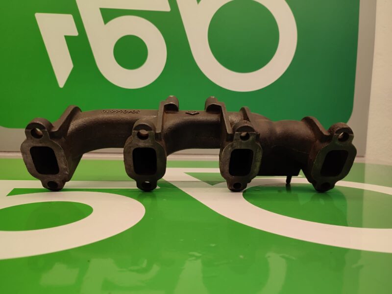 Kolektor wydechowy 504066618 Iveco 8045.25 New Holland LM 430