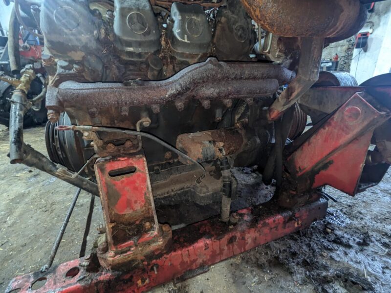 Mercedes Benz V8 ag om 442.901-501-909395