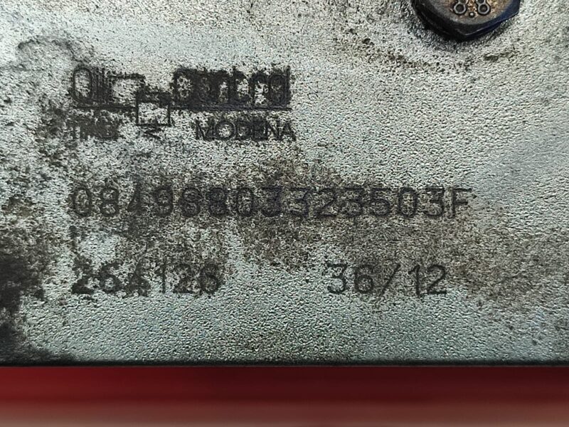 Zamek hydrauliczny 08498803323503F siłownika głównego ramienia MANITOU MLT 627