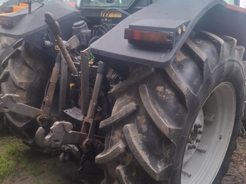 Massey ferguson 8110