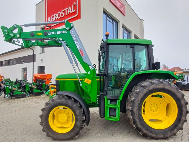 Tur do ciągnika Ursus John Deere MF MTZ Metal-Technik 1600kg Agrostal