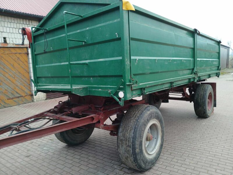 Przyczepa rolnicza HL 8011