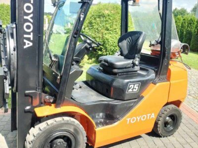 Wózek Widłowy Toyota