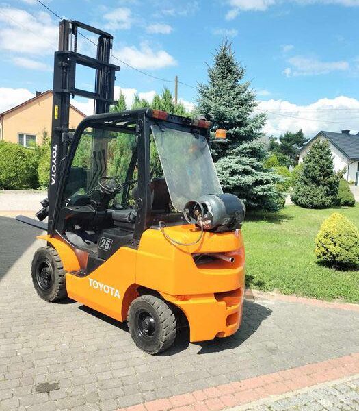Wózek Widłowy Toyota