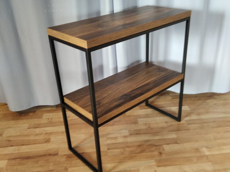 Konsola w stylu loft
