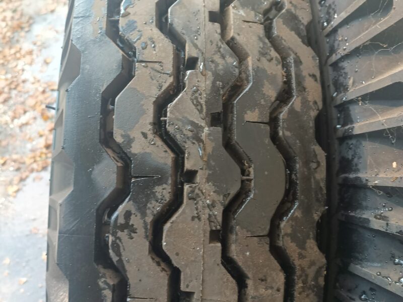 opony 12.00-22