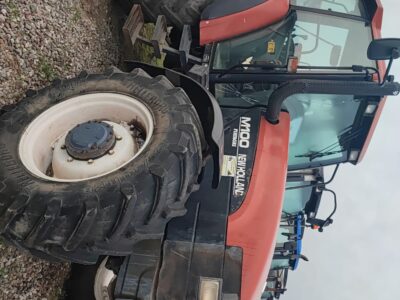 New holland m100