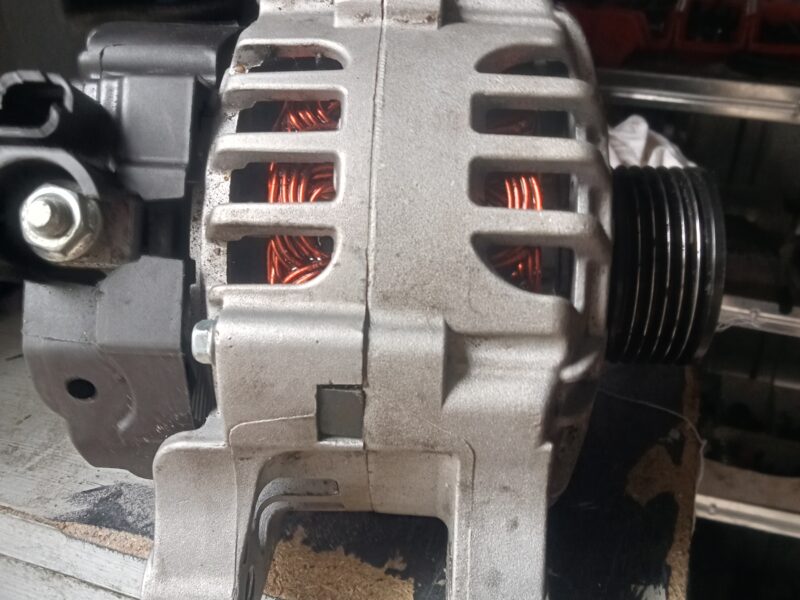 Alternator samochodowy