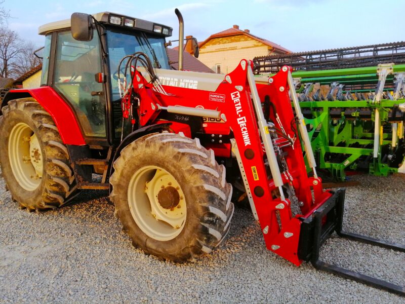 Tur do ciągnika Ursus John Deere MF MTZ Metal-Technik 1600kg Agrostal