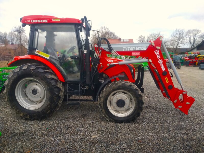 Tur do ciągnika Ursus John Deere MF MTZ Metal-Technik 1600kg Agrostal