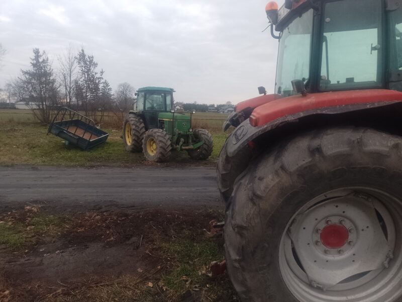 John Deere 3640 McCormick MTX 110