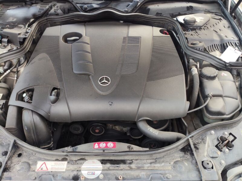 Mercedes W211