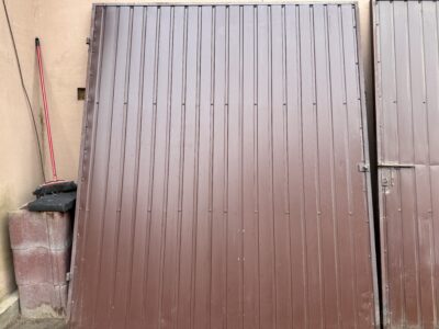Brama garażową ocieplona 452x268