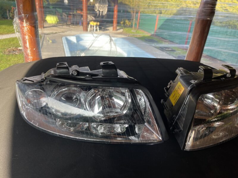 Lampy Audi a4 b6