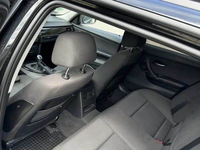Bmw E91 318D 143/170km 2012 lift