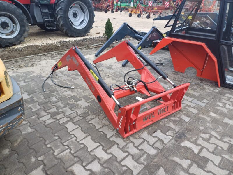 Ładowacz czołowy TUR 3 sekcyjny euroramka TUR 700 900 1200 kg WOL-MET Ursus Zetor MTZ T25 MF