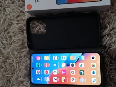 Sprzedam xiomi redmi 12 4gb ram 128gb pamięci . Paragon zakupu