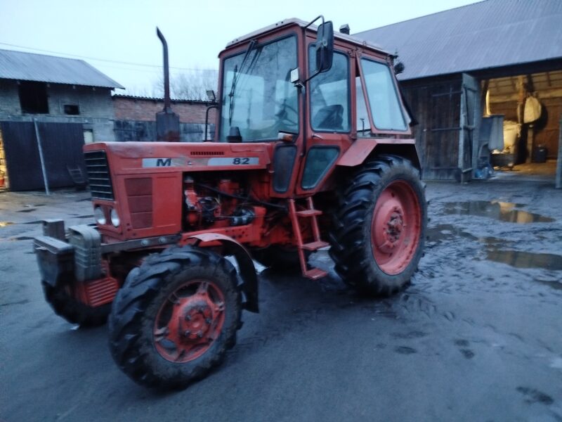 MTZ Belarus 82