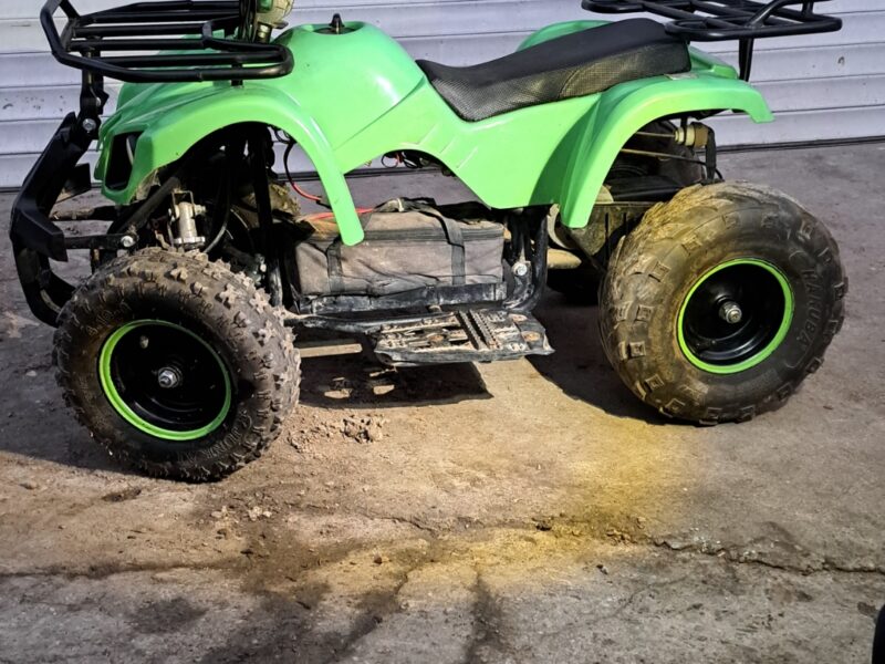 Quad elektryczny KXD