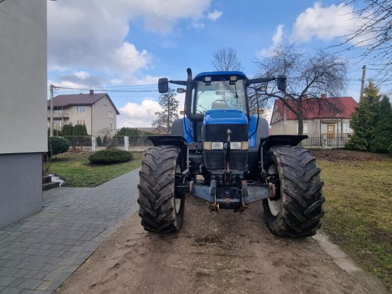 New Holland TM 190