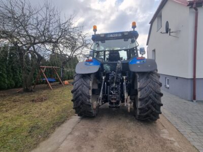 New Holland TM 190