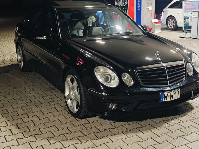 Mercedes E280
