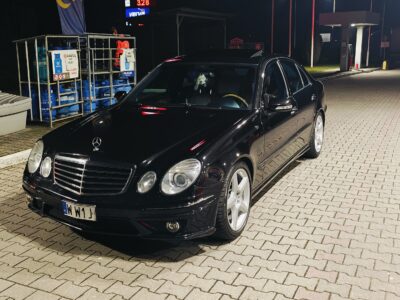 Mercedes E280