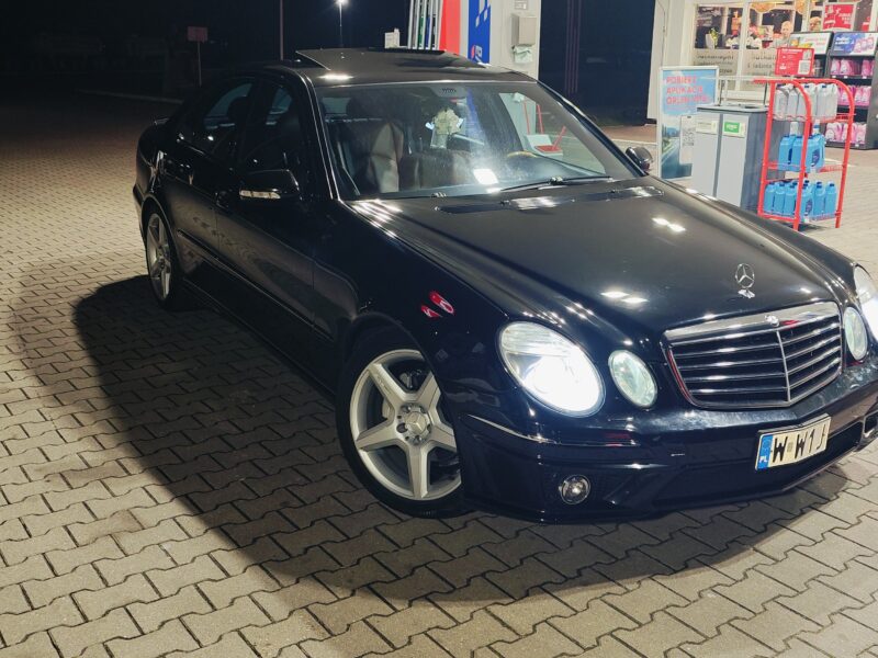 Mercedes E280
