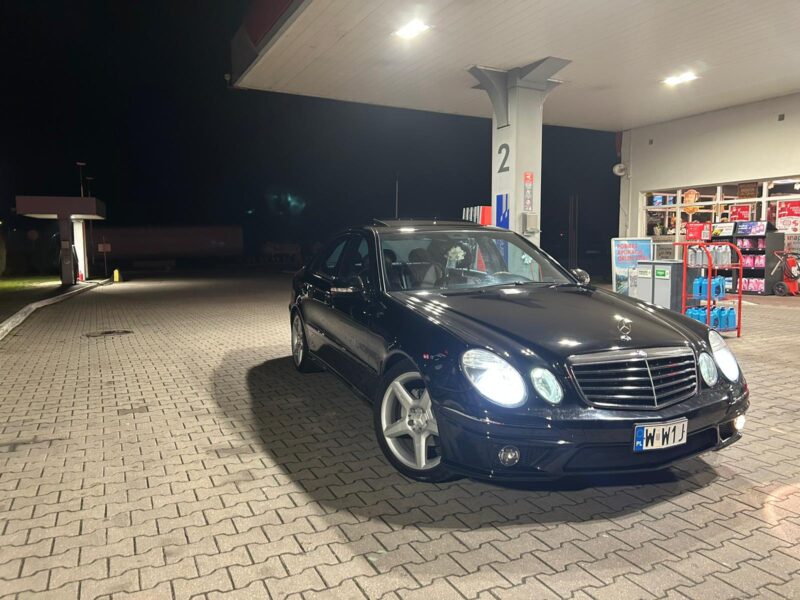 Mercedes E280