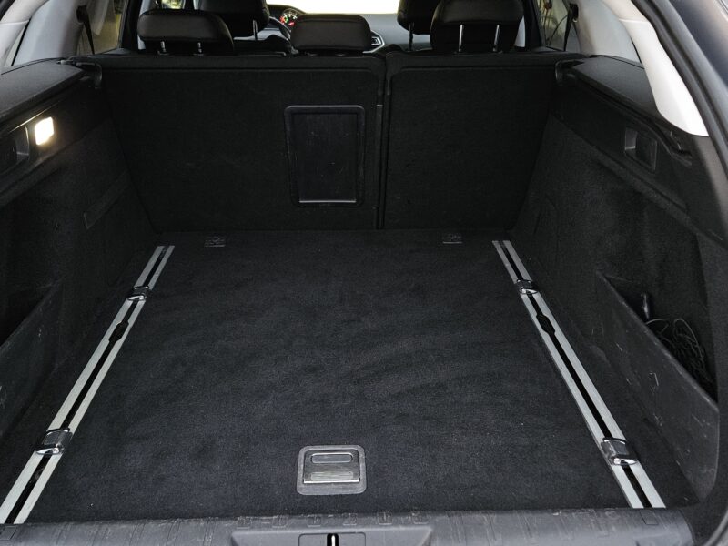Peugeot 308 SW T9 2.0 HDI