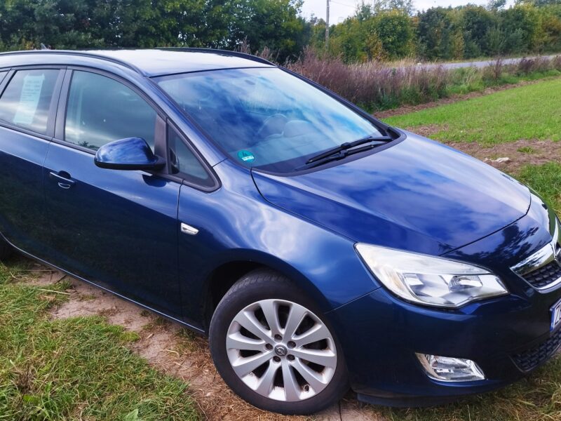 2011 Astra 1.6 Bez turbo