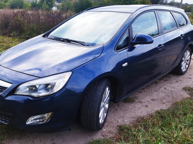 2011 Astra 1.6 Bez turbo