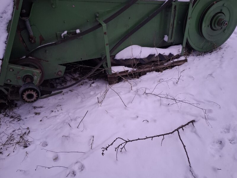 Podajnik pochyły kombajnu John Deere 1177