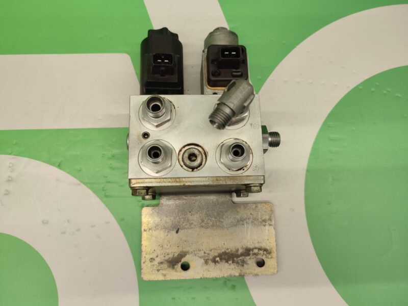 Blok Hydrauliczny Bucher DDRRZ-7030 1000269241 Kramer 4107