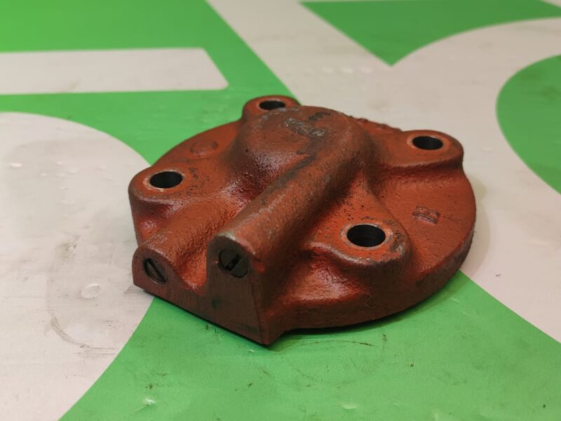 Pokrywa ZF2094359015 Skrzynia biegów F824100360690 Fendt 824 Favorit