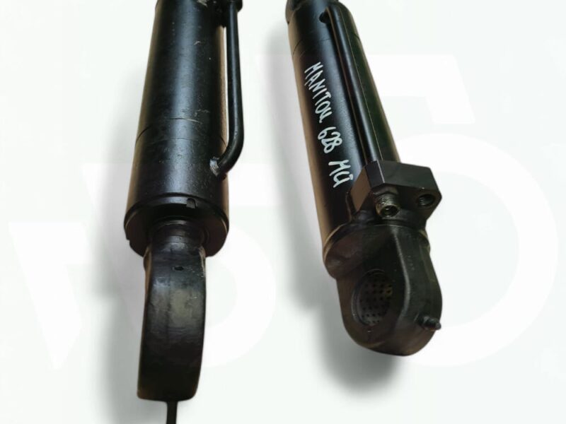 Siłownik poziomowania Manitou MLT 628
