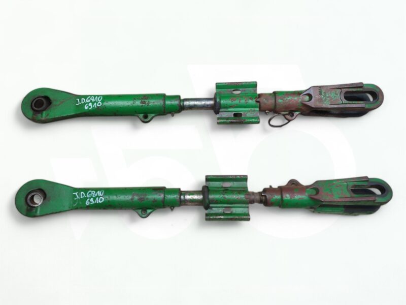 Wieszaki RE55238 R117616 ramion tylnego podnośnika JOHN DEERE 6810