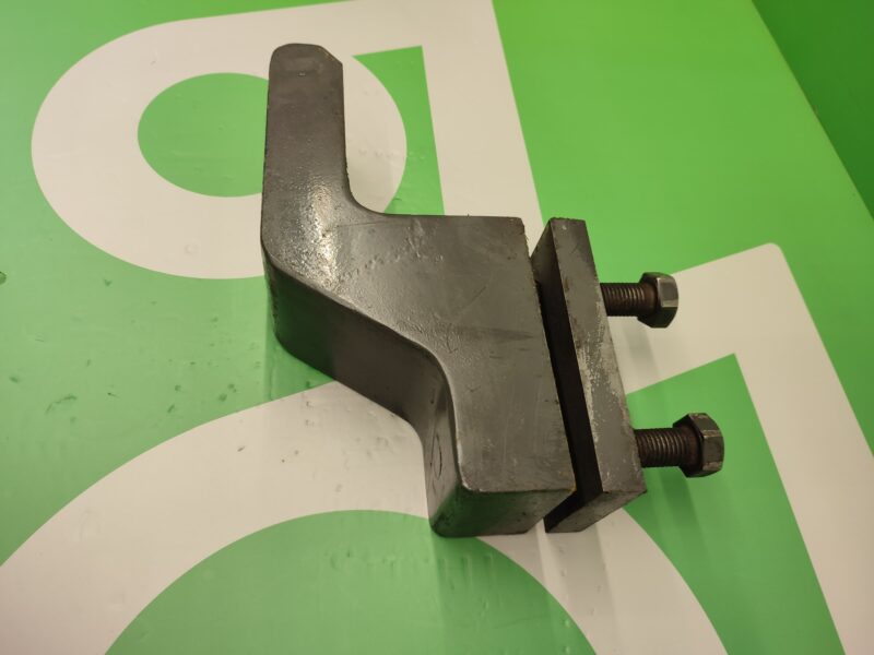Ucho Dolnego Zaczepu Fendt 824 Vario