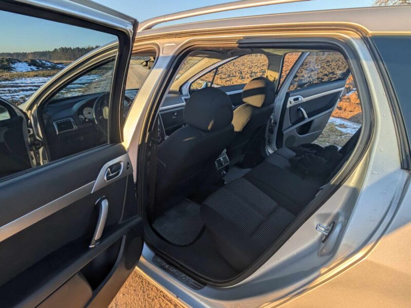 Sprzedam Peugeota 407sw