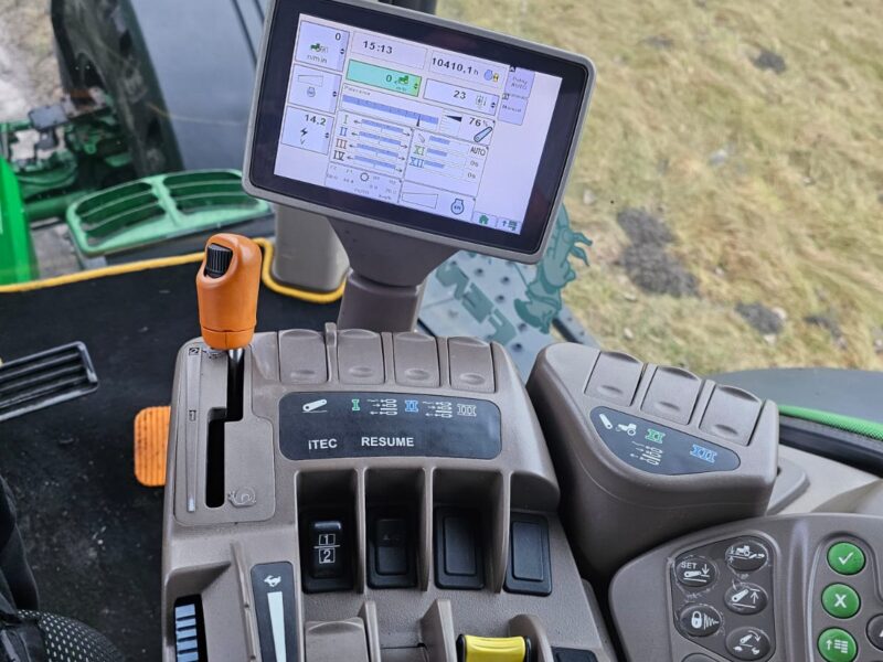 JOHN DEERE 7260R 2011r