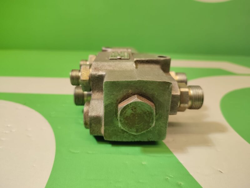 Zawór hydrauliczny 927800012 Roquet