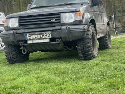 Mitsubishi pajero 2 3.5 v6
